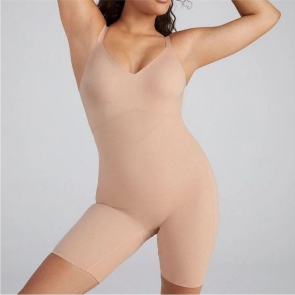HONEYLOVE SuperPower Mid Thigh Bodysuit SAND